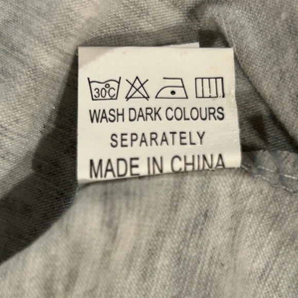 Women’s Short Sleeve T-Shirt Varsity Heather Gray/Burgundy/White Size-Medium NWT - Picture 6 of 8